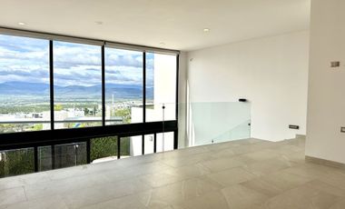 CASA EN VENTA EN  ZIBATÁ, ESTILO LOFT, 1 RECÁMARA