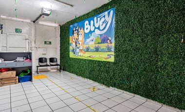 Casa con 4 recámaras y 295 m2 superficie de terreno en venta en Clavería.