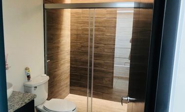 CASA EN RENTA EN PUERTA REAL, MODELO CÓRDOBA, CORREGIDORA, QRO.