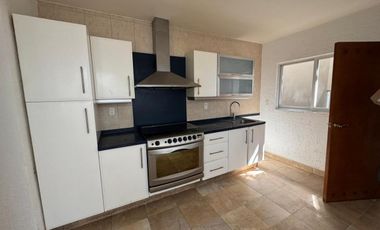 Hermosa Casa Duplex en Renta con o sin Muebles en la Colonia Roma
