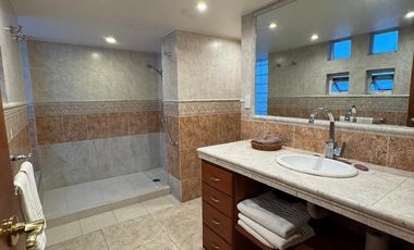 Hermosa Casa Duplex en Renta con o sin Muebles en la Colonia Roma