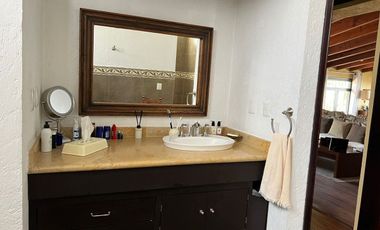 Vive en una Casa que Combina la Tranquilidad del Campo con la Ciudad