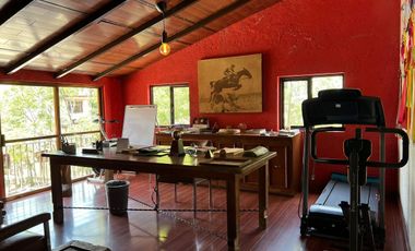 Vive en una Casa que Combina la Tranquilidad del Campo con la Ciudad