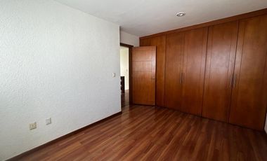 CASA EN RENTA PARTE BAJA DE CUAJIMALPA