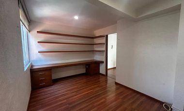 CASA EN RENTA PARTE BAJA DE CUAJIMALPA