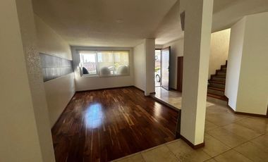 CASA EN RENTA PARTE BAJA DE CUAJIMALPA