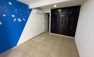 CASA EN RENTA EN MEDITERRANEO, CARMEN, CAMPECHE.