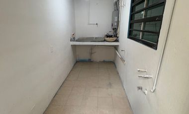 CASA EN RENTA EN MEDITERRANEO, CARMEN, CAMPECHE.