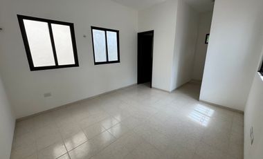 Casa de 4 recámaras en Venta en San Benito en Segunda Fila