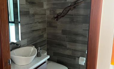 CASA EN VENTA VILLA UNIVERSITARIA , POR COLINAS DE SAN JAVIER