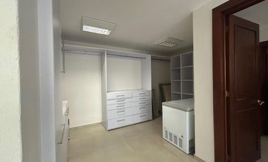 Hermosa casa de lujo en renta en Puerta de Hierro