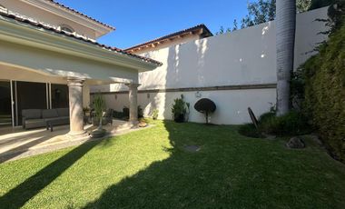 Hermosa casa de lujo en renta en Puerta de Hierro