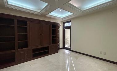 Hermosa casa de lujo en renta en Puerta de Hierro