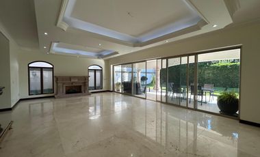 Hermosa casa de lujo en renta en Puerta de Hierro