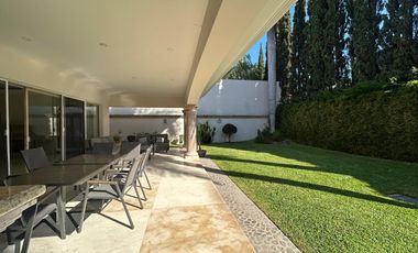 Hermosa casa de lujo en renta en Puerta de Hierro