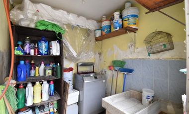 Vendo casa en Loma Bonita con amplios espacios