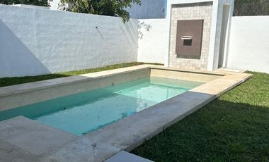 CASA EN PRADERAS DEL MAYAB