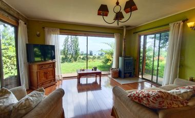 VIVE FRENTE AL LAGO RANCO CASA DE 4D Y 3B