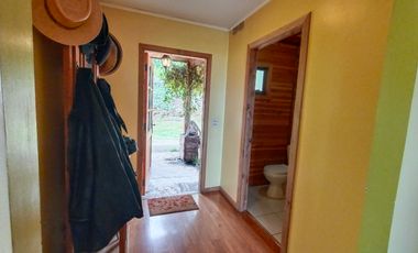 VIVE FRENTE AL LAGO RANCO CASA DE 4D Y 3B