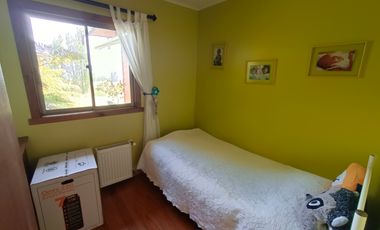 VIVE FRENTE AL LAGO RANCO CASA DE 4D Y 3B