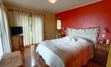 VIVE FRENTE AL LAGO RANCO CASA DE 4D Y 3B