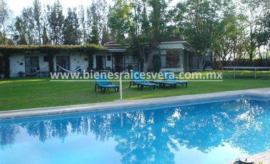 CASA EN RENTA AMUEBLADA  EN TEQUISQUIAPAN EN GRANJAS RESIDENCIALES. Amanda