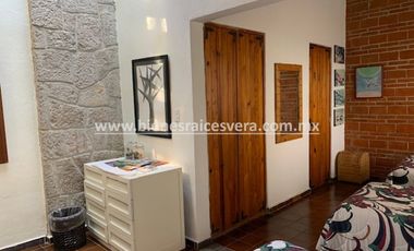 CASA EN RENTA AMUEBLADA  EN TEQUISQUIAPAN EN GRANJAS RESIDENCIALES. Amanda