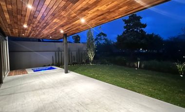 Hermosa Casa en Venta Altozano 4 recamaras