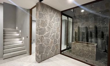 Hermosa Casa en Venta Altozano 4 recamaras