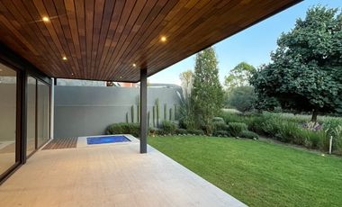 Hermosa Casa en Venta Altozano 4 recamaras