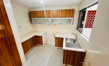 Casa en venta en Veracruz de 3 niveles Fracc. Floresta