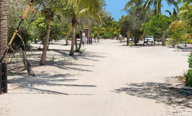 Villa en venta en Celestún, Yuc, frente al mar.