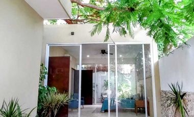 Casa en venta en el Centro de Mérida amueblada