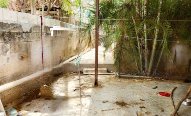 Casa en venta en el centro de Mérida para remodelar.