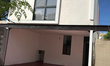 En Renta Town House en San Ramón Norte, equipado y amueblado.