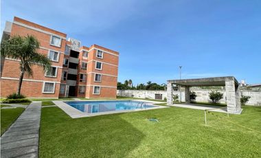 Departamento en venta con alberca y seguridad en Emiliano Zapata