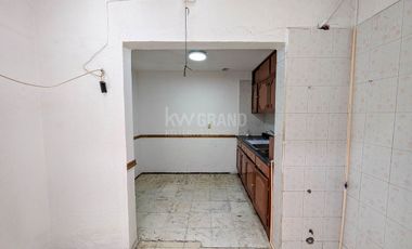 Casa en Venta de una planta en Fraccionamiento Revolución, Tlaquepaque