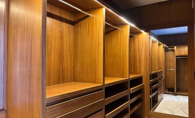 RENTA DE CASA EN SOLARES ALTANZA, CASA LISTA PARA ESTRENARSE, ALBERCA EN COTO