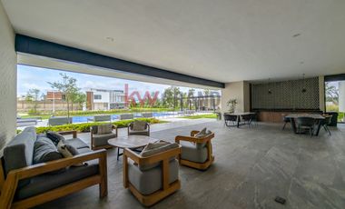 RENTA DE CASA EN SOLARES ALTANZA, CASA LISTA PARA ESTRENARSE, ALBERCA EN COTO