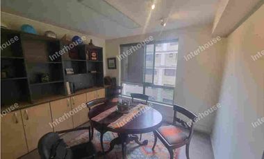 Oficina en excelente estado, luminosa y con una excelente ubicación.