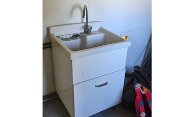 VENDO HERMOSA Y AMPLIA CASA EN EXCLUSIVO CONDOMINIO LIMACHE pb