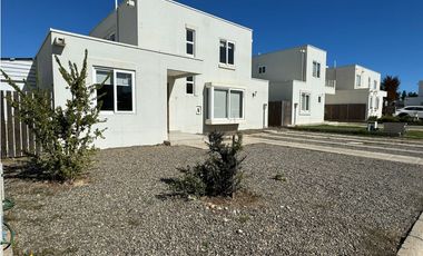 CURAUMA - CASA EN CONDOMINIO ALGARROBO - 4D 3B 3E