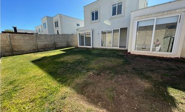 CURAUMA - CASA EN CONDOMINIO ALGARROBO - 4D 3B 3E