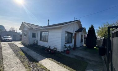 Casa en Venta en A MINUTOS DEL HOSPITAL Y DEL CENTRO DE QUILLÓN