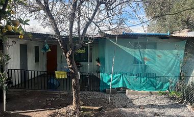 Casa en Venta en SE VENDE PROPIEDAD MUY AMPLIA (500M2) COMUNA LA GRANJA