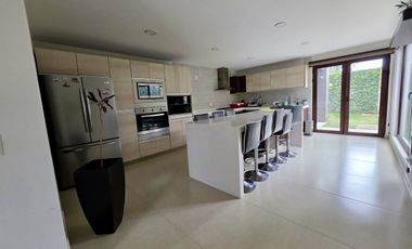 Residencia en Venta en el Mesón Calimaya