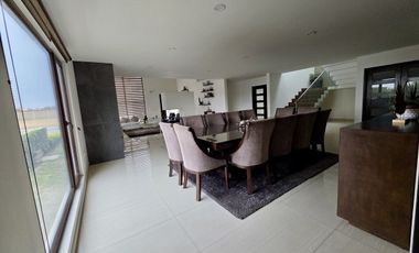 Residencia en Venta en el Mesón Calimaya