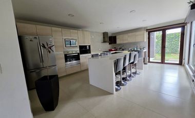 Residencia en Venta en el Mesón Calimaya