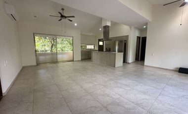 Departamento en venta en Serena, dentro del Yucatán Country Club