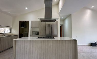 Departamento en venta en Serena, dentro del Yucatán Country Club